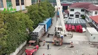Bingfa Company is currently loading and transporting steel structure building materials.