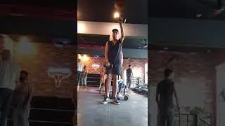 Wednesday 08.05.24 the standing dumbl press for wings work out