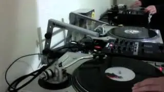DJ IQ (Handroidz) and DJ ERI (SpinCycle LA) Skratch Session