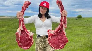 Tomahawk Steak alla griglia e Khachapuri super filante: che sapore incredibile!
