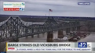 Barge strikes Old Vicksburg Bridge