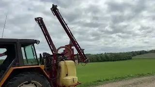 Renault 75.12 traktor - Kapow Online Auctions