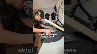 ✅ КАК: Сделать худи с помощью Cricut и термопресса! #шорты #cricut #термопресс #резчиквинила #тол...