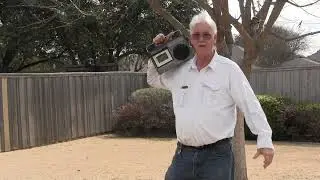 National RQ-542 Cassette2go Selfie radio Cassette play outside