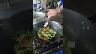 ผัดผักรวมมิตร