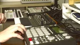 Dawless Techno session (Akai MPC 1000, Korg Monologue, Korg Electribe ER-1, Arturia Beastep pro)