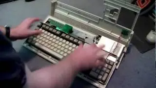 Amiga 1200 floppy drive servicing / cleaning.