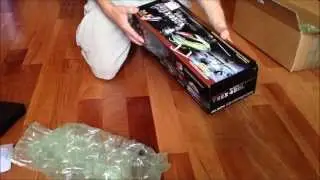 T-rex 450L Dominator Unboxing Video