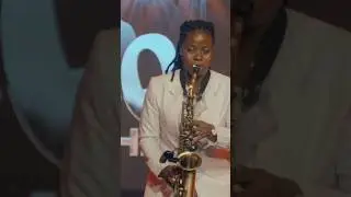 Afrobeat Sax  Solo by Confidence Everest 🎷. #music  #gospelmusic #afrobeats   #saxophone #saxplayer