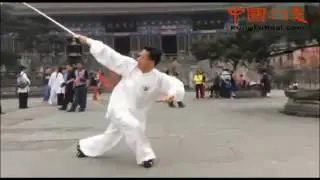 learn kung fu exercises--- wudang bagua sword practice video