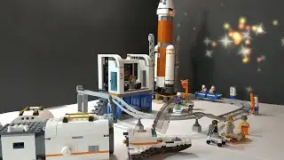 Lego Deep Space Rocket - Space Station - Spacecraft - Spaceship - Lego City set 60227 / 60228