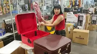 Unwrapping my new red accordion cases