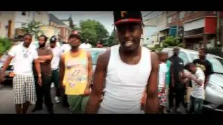 MALLY STAKZ - HANDS UP