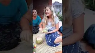 Hire Bali Driver - traditional offering lesson in ubud