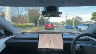 FSD (Supervised - Early Access) gets stuck in an intersection. Handled well!
