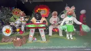 Get Ready @ Volos Auto Museum (The Rock-afire Explosion)
