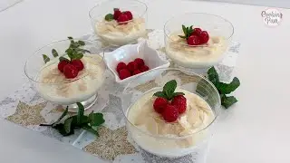 Mousse al cioccolato bianco e lamponi