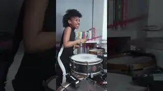 One of the fastest drummer girl