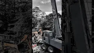 Hydraulic Crane Machine Work Tool for Heavy Lifting Construction Projects for time saving work