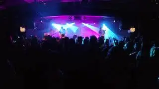 Mr Bison - DEAD IN THE EYE  (Live at DESERT FEST Belgium)