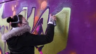 AURA ON WALL, otuline time with Kobra High Pressure (relaxing sound of the street)