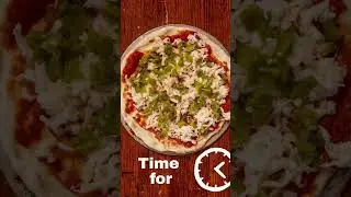 ⏰️ Time for a good meal. Time for Mattengas Pizzeria! Subscribe for more! #mattengas #shorts #viral