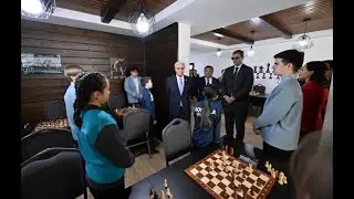 Глава государства посетил Дом шахмат