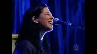 THE BREEDERS // 2002-08-21 Last Call with Carson Daly - The She