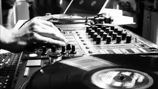 Kinetic Vibe Live @ Plastic 22 10 2005 Part 4