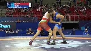 1/4 GR - 97 kg: K. MILOV (BUL) v. L. KESIDIS (GRE)