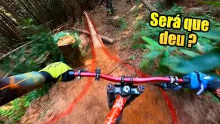 CONSTRUÍMOS UMA PISTA !!