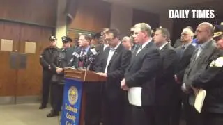 Rep for Radnor-based Adapt Pharma says #delco cops are 1st to be equipped w/new Narcan product. #her