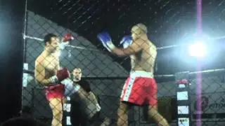 Luta de Kickboxing at&eacute; 91kg - Luiz Soarez vs Leandro Moraes
