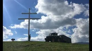 Filling up Silage Clamp. [HD 1080p]