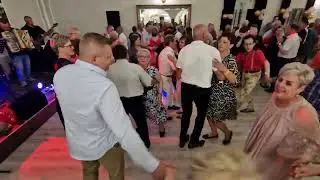 ZABAWA W KÓŁECZKU z Małą Piwniczką w wykonaniu Kapeli Roland 27.05.2023 r na POTAŃCÓWCE - Złoty Dwór