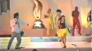 Filmfare Awards 1993 - Shah Rukh Khan & Kajol _ Baazigar - Yeh Kaali Kaali Aankhen Performance Live