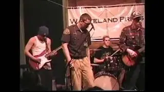 The Kodiaks - FIRST SHOW - at Rudyard Kipling - 2003