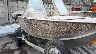 Наклейки на лодке - сколько живут ?