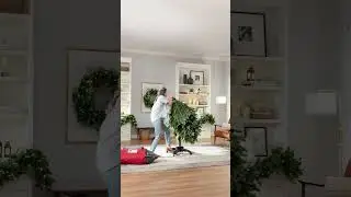Flip Tree Setup: Easy as 1-2-3! 🎄 #shorts #balsamhillcanada #christmastree