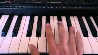 Between Black and White Piano  - Fran Bow Soundtrack