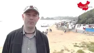 New Life ESL Reviews: Lee's Awesome Life In Qinhuangdao!
