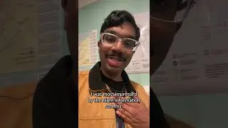 Эти новые поезда в аэропорту кажутся весьма высокотехнологичными!