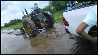 Las lluvias cortaron el camino a Santa Luc&iacute;a