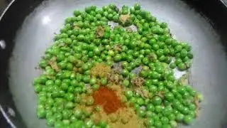 Methi  matar paratha
