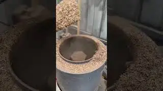 Waste wood pellet machine