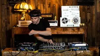 Montenegro - Melodic & Techno Set - April 2023 | 4K | Antyk Bar, Torreón México