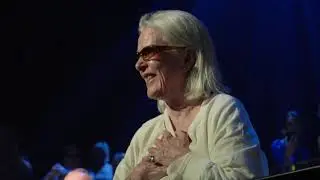 Thanks for joining us Anni-Frid ✨ | ABBA Voyage