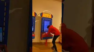 Построй розыгрыш с медведем