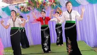CÔ DÂU ÁNH NGUYÊN MÚA CỰC XINH ĐẸP TẠI ĐÁM CƯỚI CỦA MÌNH 