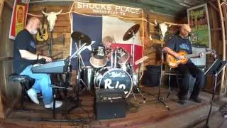 Mr  Tambourine Man (cover by Retro Resurrection Band) Live at Natty Flat Smokehouse